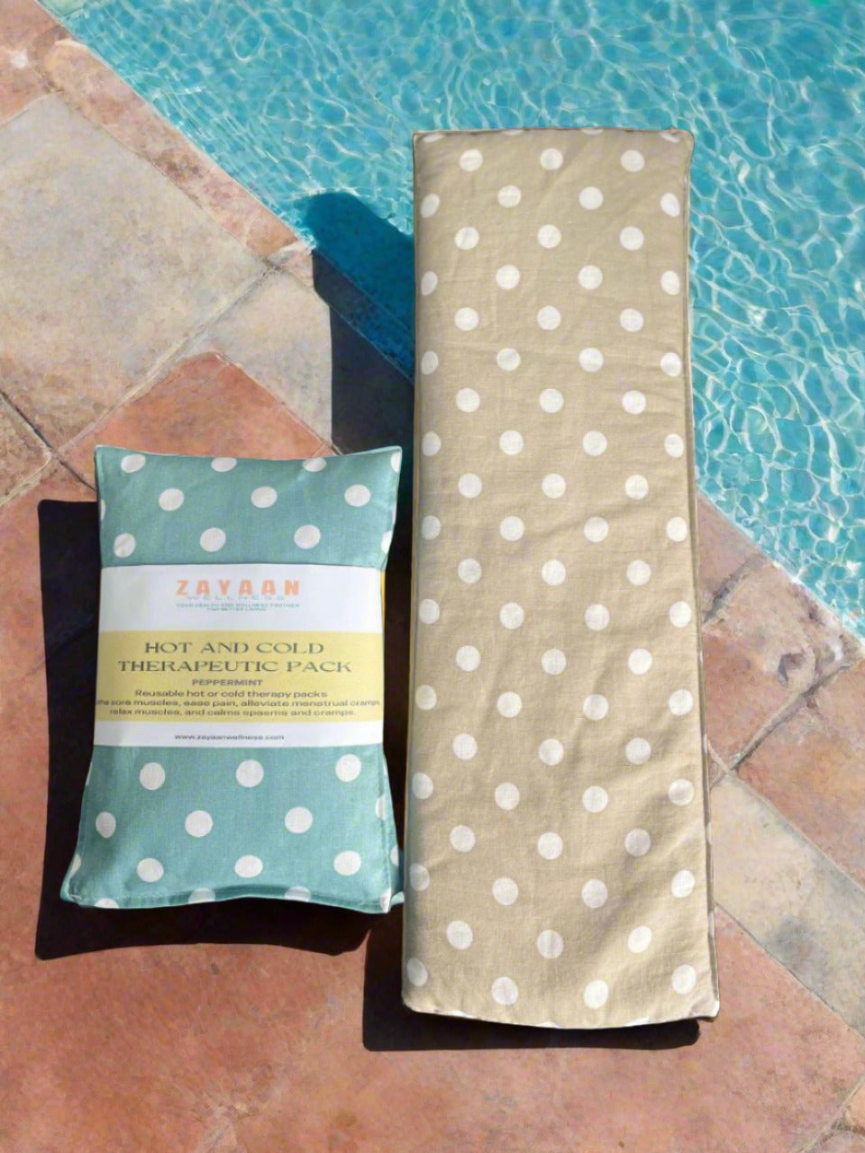 Reusable therapeutic pack, available in refreshing peppermint or calming lavender scents